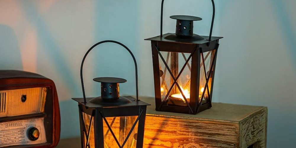 Vintage black metal mini decorative candle lanterns (3)
