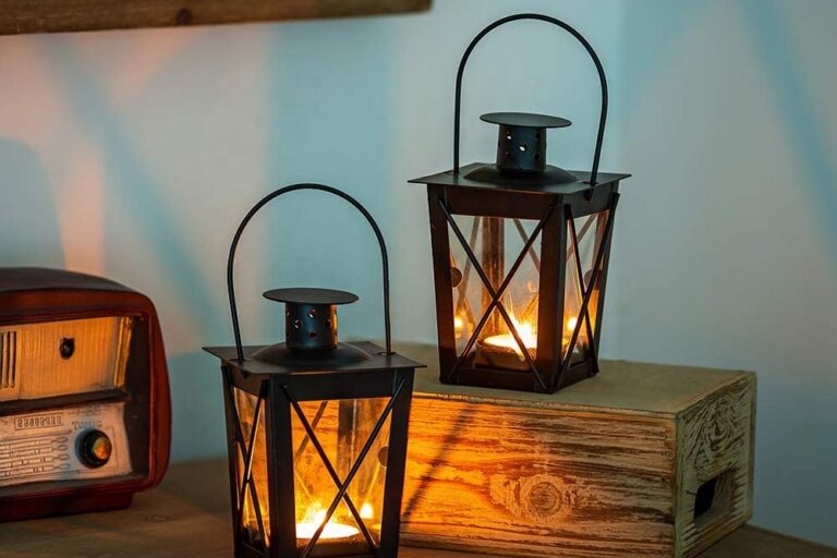 Vintage black metal mini decorative candle lanterns (3)