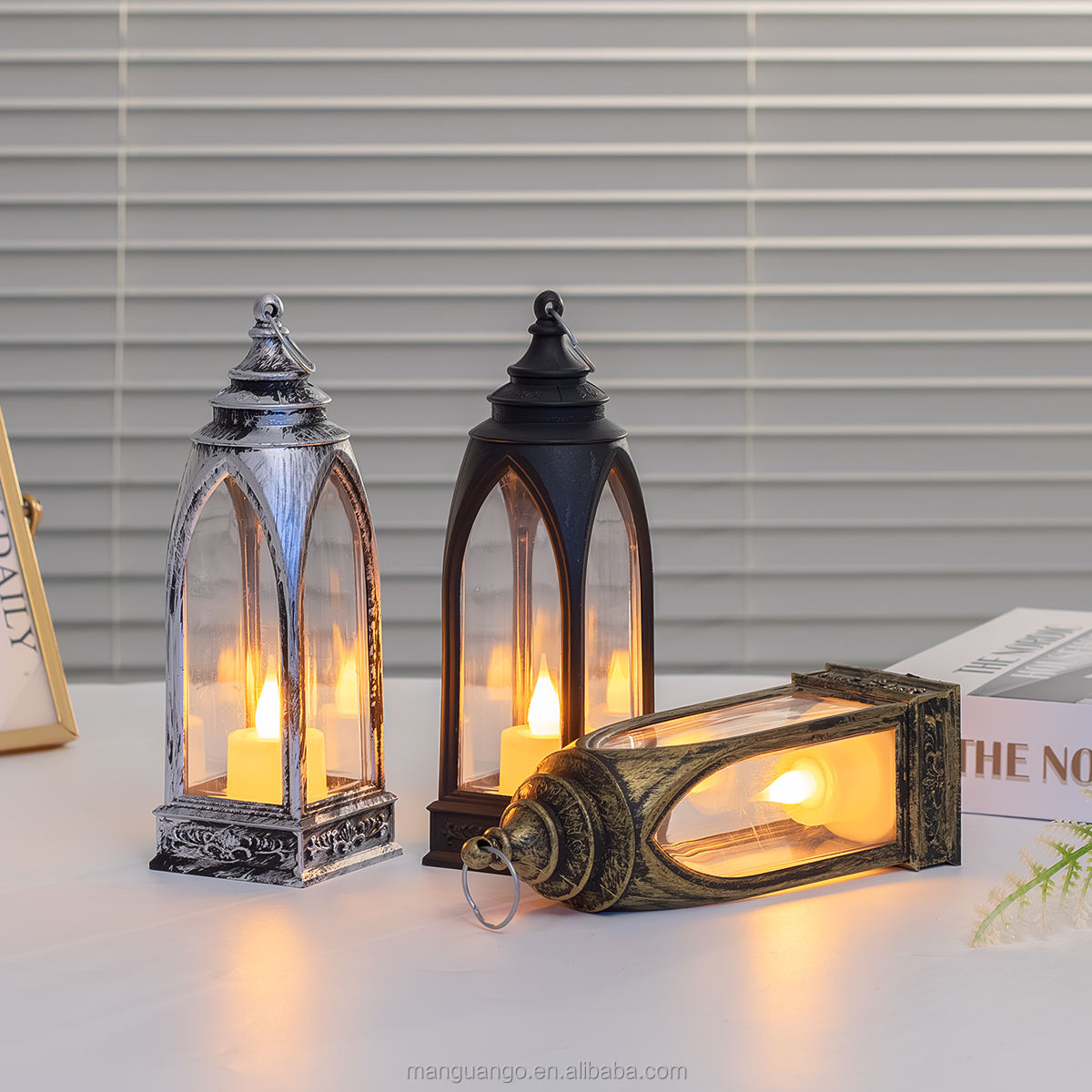 Decorative Hanging Lantern for Wedding