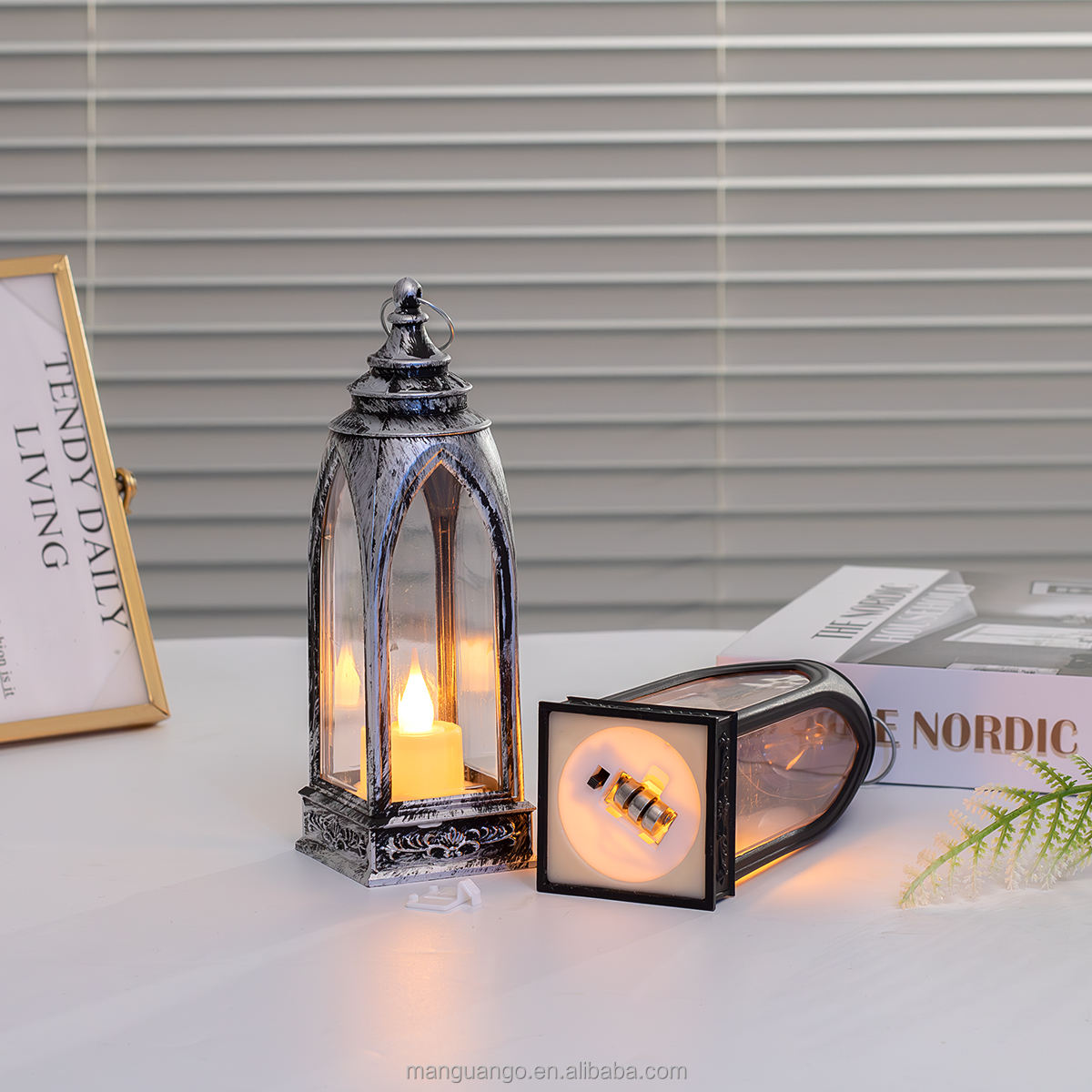 Decorative Hanging Lantern for Wedding